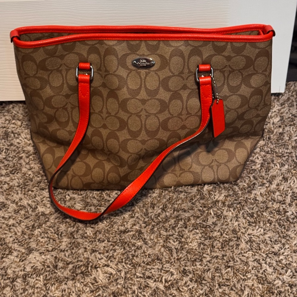 Coach tote
